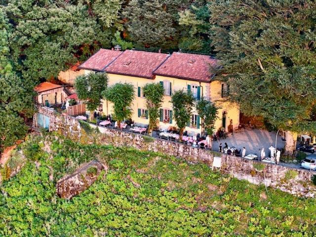 Ristorante Hotel Falchetto Brunate Exterior photo